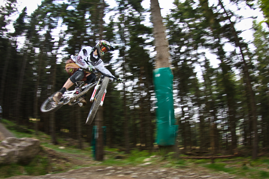 Janik pudelt um den corner